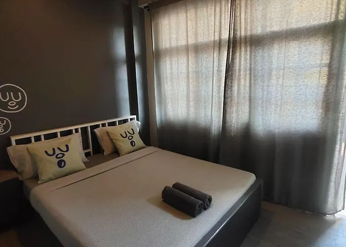 Bed's Friend Aparthotel 3*