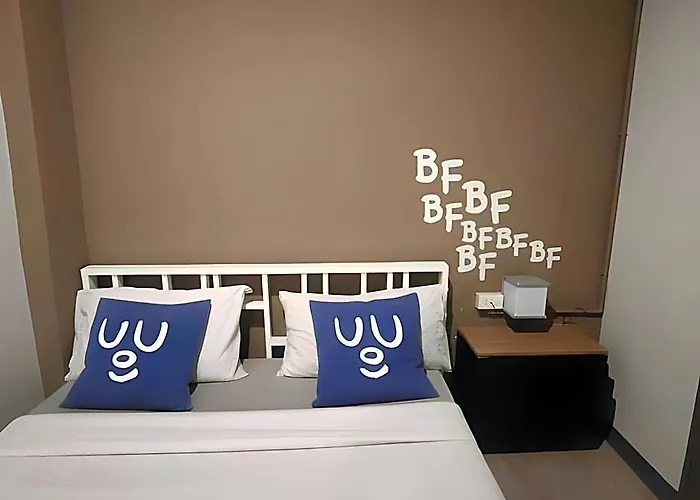 Bed's Friend Aparthotel 3*